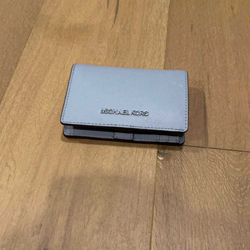 Michael kors wallet
